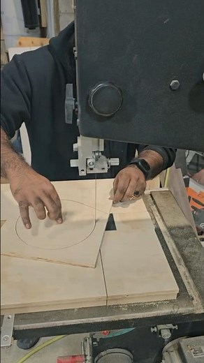 Cutting a Perfect Circle on a Band Saw