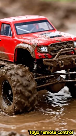 Eps 4 Remote control car struggling to drive through mud #remotecontrol #toy