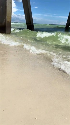 Tiny Shells & Foam Waves Under The Pier - Most Peaceful Beach Moment 🐚 #shorts