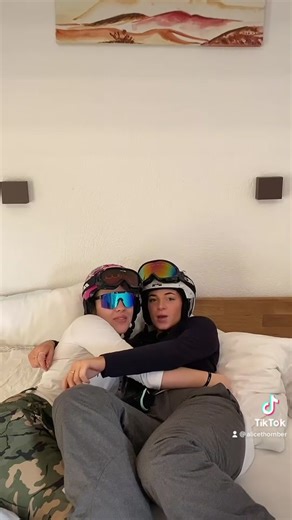 Eva (@eva.sherrey)’s videos with original sound - Eva