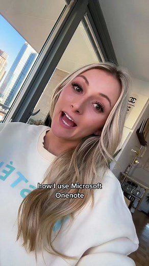 how I use Microsoft OneNote as a social media manager & content creator! 💖💻 #contentcreatortips #socialmediamanager #sociamediastrategist #microsoftonenote #onenotetemplates #influencertips