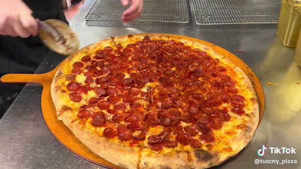 Slice into game day perfection at TuscNY! 🍕🏈 There’s nothing like the perfect combo: your favorite pizza, the Alabama game, and a bit of southern delight in the air. Come by or call for takeout—let us fuel your game night spirit! #TuscNY #RollTide #GameDayPizza #DixielandDelight