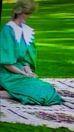 FIRST TIME THE WORLD SAW Baby Prince William CRAWL💕💞 9-monthsOld😍Future KING RoyalHistory🤩⭐️🌠💫#diana