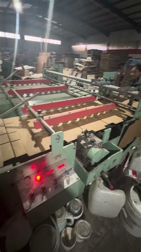 Semi-automatic box glueing machine #cartonmachinery #factoryproducts #cartonprintingmachine