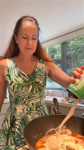 陋 So, you’ve tried keto, Weight Watchers, and even that cabbage soup...