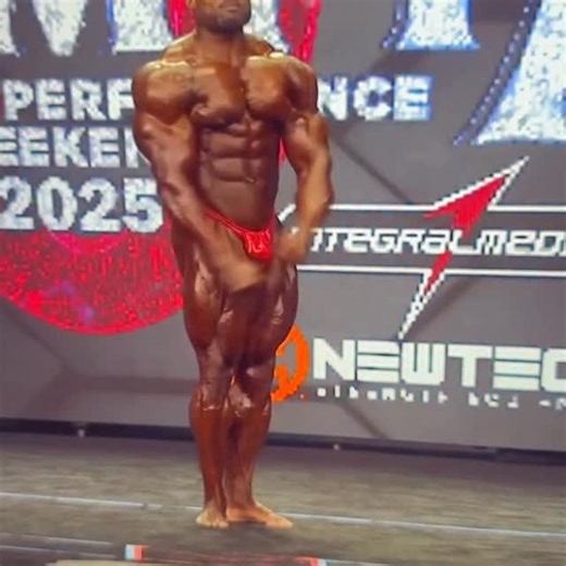 CoachGregifbbpro on Instagram: "Andrew jacked"