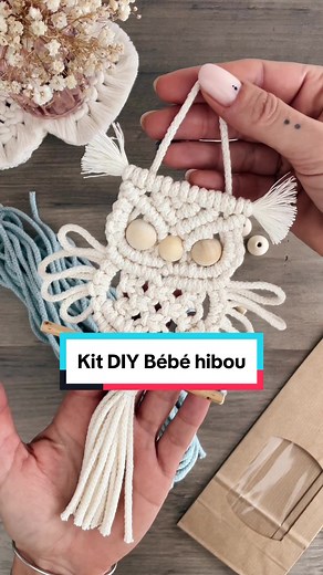 Il est enfin là ! Disponible en 24 coloris 🤩 #kitmacrame #macramedesign #macramecommunity #decorationinterieure #macrameart #macramecollection #entreprisefrancaise #faitmainenfrance #decorationmurale #diymacrame