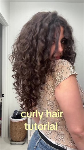 always wanted to do one of these ever since i got my routine down to a science 😝 also shoutout to @KARINAJASMINE for always giving me a haircut that helps my curls reach their full potential shower products: @Living Proof, Inc. Curl Shampoo @Lush Cosmetics North America Power Condtioner styling products: @SKALA Brasil Mais Cachos Hair Type 3ABC @Curlsmith Weightless Air Dry Cream @LUSH Super Milk Conditioning Hair Primer Root Products: Living Proof - Full Thickening Blow-Dry Cream @Kristin Ess 