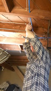 Anyone who doesn’t like pex is crazy 😜 #diy #plumbing #homeimprovement #bathroomremodel #bathroomre #plumbing #plumber #plumberlife #plumbinglife #plumbersoftiktok #wellwater #bleach #hydronyc #response #kitchen #compression #plumbingtok #plumbingchronicles #plumbproud #waterpressure #pressurereducingvalve #homehacks #waterhacks #plumbingrepair #reels #reelsvideo #reelsviral #serviceplumber | Bathroom Remodeling Teacher