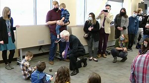 Evers kicks off computer science week at Howard-Suamico elementary school