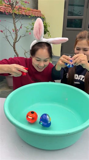 Funny video - The Infinity Spinning Top Battle🤩🤩🤩 #funny