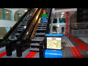 MOC Lego train station WIP E04: Working escalators