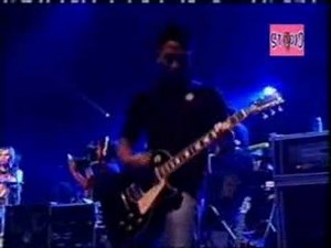 Peterpan feat DJ Riri - Bintang Di Surga (Live)