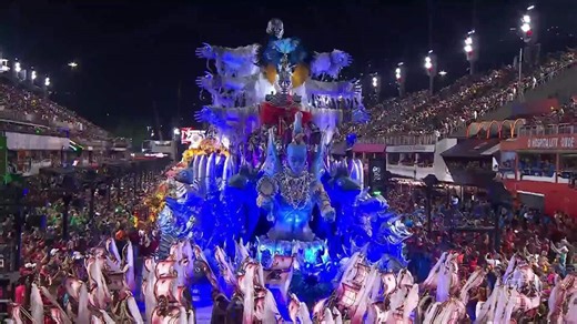 Primeira noite de desfiles das escolas de samba do Rio de Janeiro