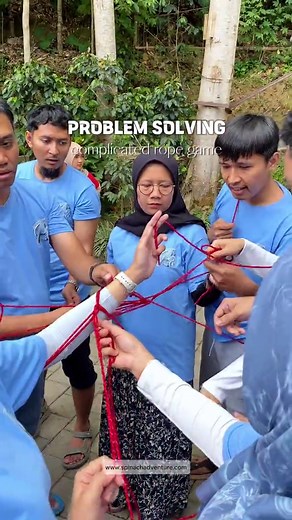 Complicated Rope Game for Team Building and Problem Solving