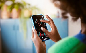 Index Funds vs. Mutual Funds: The Differences That Matter - NerdWallet