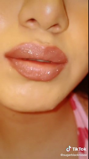 Cómo hacer labios con glitter: Tutorial de maquillaje