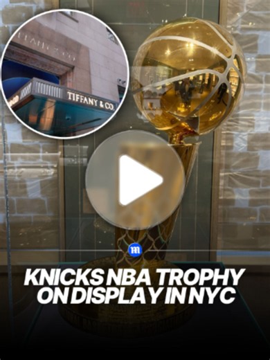 The Knicks won their first championship in 53 years and New York City turned it into TWO museum exhibits. The Larry O'Brien trophy is on display at Tiffany & Co. on Fifth avenue this week only. The trophy is over two feet tall, almost 30 pounds, sterling silver with a 24-karat gold finish. And Jordyn Woods' lucky orange bag is officially a Guggenheim exhibit through June 28th. The only game the Knicks lost was game 3; the night Trump's visit to MSG banned bags and Jordyn had to leave it at home.