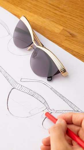 BVLGARI Official on Instagram: "GOLDEN SPIRALS A bold fusion of heritage and innovation. The Serpenti Tubogas sunglasses from the Spring-Summer 2025 Bvlgari Eyewear Collection embody the Maison’s jewelry DNA through every sculpted line. From the signature spiral metal mesh to the refined temples and contemporary frame design, each detail recalls the unmistakable craftsmanship of the iconic Tubogas technique, now reimagined for the eyes. #Bvlgari #BvlgariEyewear #Serpenti #SerpentiTubogas"