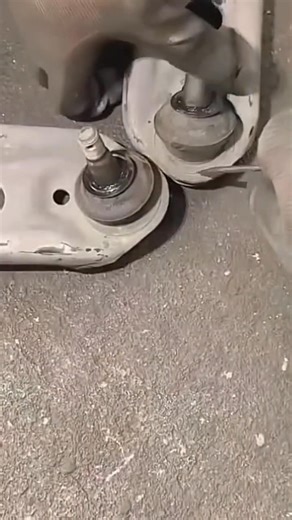 81K views · 568 reactions | Streamlined Ball Joint Snap Ring Removal | J Torres tech | Facebook