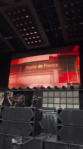 32 reactions · 4 comments | AC/DC's epic animated intro shakes the crowd before the first riff  #ACDC | Acdc Fan | Facebook