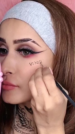 How to : Gothic Makeup look #foryou #makeupmimic #fabysquad #makeup