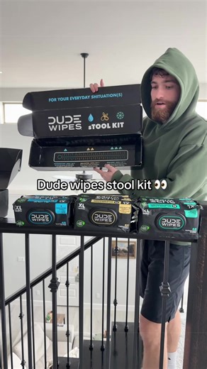 Dude wipes stool kit 👀 #dudewipes #wipes #flushablewipes #TikTokShopCreatorPicks #dudewipesformen @dudewipes
