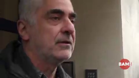 Lunaire : le télétoubib #Megarbane affirme qu'il n'a pas mis en danger le mari de Mauricette qui est décédée du vaccin ! C'est vrai qu'elle n'a pas mise qu'en danger, elle a été tuée ! Ce monde est fou !