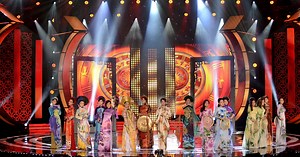 A Decades-Old Vietnamese Variety Show Goes Digital