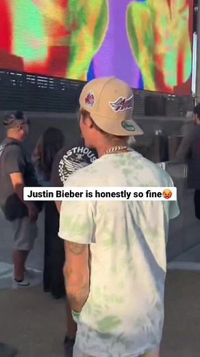 Justin Bieber Dancing at Coachella | Concert Music Performance