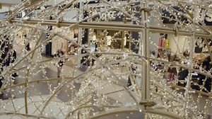 Holiday shopping is best enjoyed in the company of friends. This season, we’ll meet you there. | CF Fairview Mall