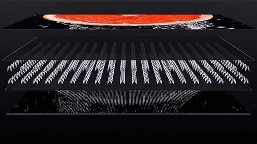 T7L Ultra万兆分区带来更沉浸观影体验，高速传输稳定流畅，轻松应对4K视频剪辑与大型文件处理，工作娱乐无缝切换。