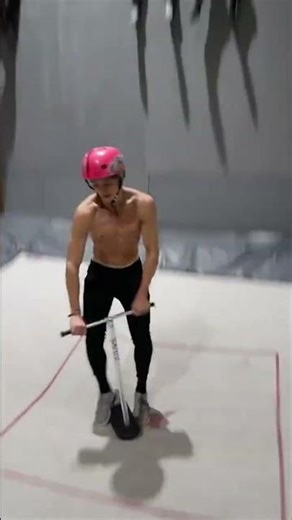 Did this landing deserve a perfect score? The debate over air time vs. trampoline time is REAL! 🤯