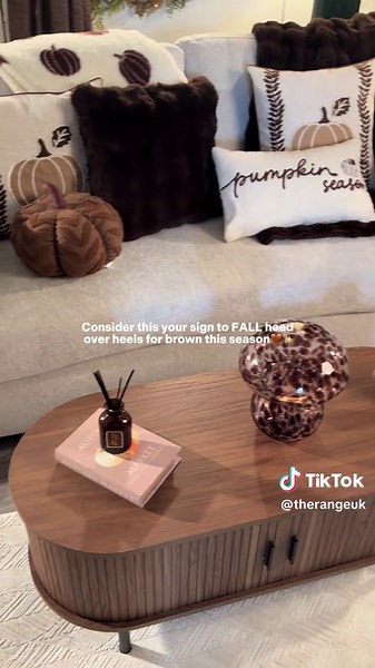 Fall Brown Outfit Ideas 2026 | Cozy Chocolate Style Inspiration