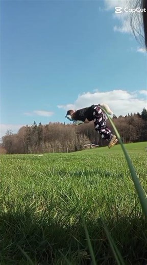 dont mind the hair please D; #therian #therianthropy #jump #quadrobics #quads