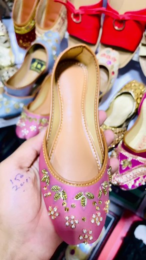 Beauty shoes (topi) on TikTok