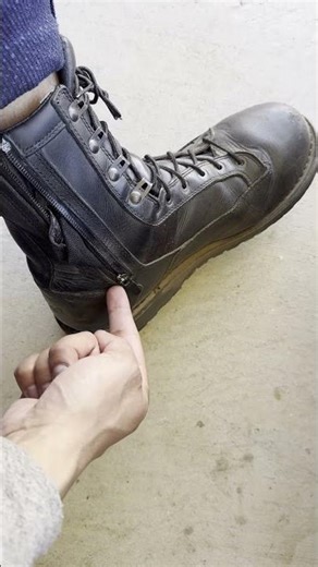 Waterproof zippers are actually good on boots? YKK/Danner