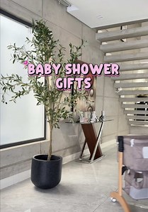 Baby Shower Gifts for Pregnant Moms: Cute & Useful Ideas