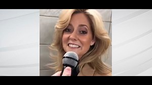 Viral subway 'Shallow' singer gives stunning 'Ellen' performance