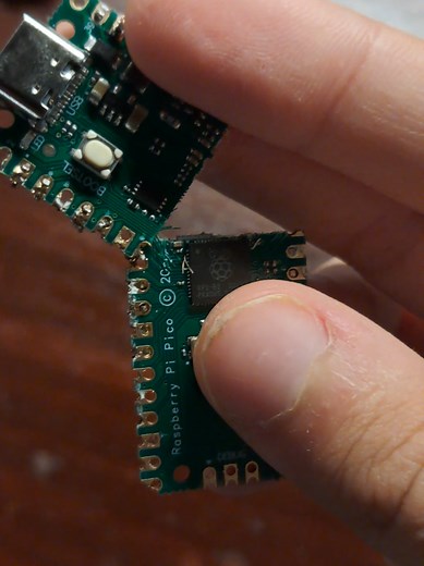 DIY Raspberry Pi Supermini: Quick Boredom Project