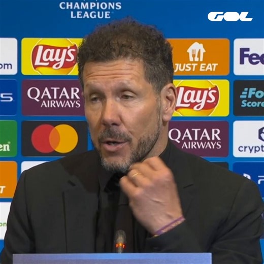 Lo dice tras un partido donde se ha expulsado a un jugador de su rival por cortar una ocasion manifiesta cuando el delantero tiene el balon pasandole por la espalda y corre como pollo sin cabeza Sentido común