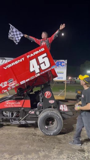 Lawns We Do 360 Sprint Feature Winner No. 45 driven by Nick Sheridan | Brighton Speedway