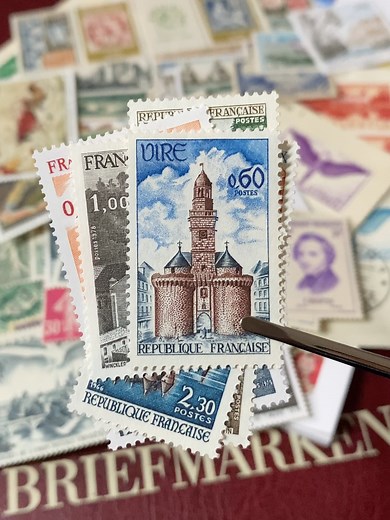 Three Stün Stamps on Reels