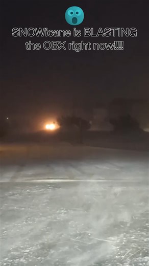 ❄️🌊 KITTY HAWK TAKING A WINTER BEATING TODAY Meteorologist Eric Graves captured some wild footage near Kitty Hawk today — blowing snow, brutal winds, and straight-up whiteout conditions along the coast. 🌬️🌊 This storm is showing off some serious power where ocean energy meets winter cold. Huge respect to Eric for documenting what folks on the Outer Banks are dealing with right now. 🎥💪 Sending warm thoughts to everyone weathering this one — stay safe and stay off the roads if you can. #Outer