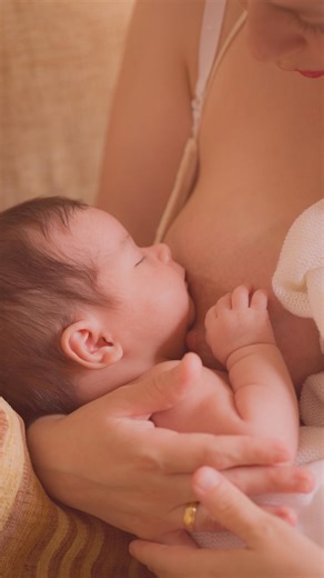 Breastfeeding in public shouldn’t be a debate , it’s a baby being fed, comforted, and cared for in the most natural way possible. Yet, so many moms still feel judged or uncomfortable doing what’s perfectly normal.😩 Next time you see a mom nursing her little one in public, remember she’s not “showing off,” she’s showing strength. She’s choosing her baby’s needs over opinions, and that deserves respect, not stares.🥰 Let’s normalize feeding without fear. 🤱🏾Have you ever breastfed in public? How