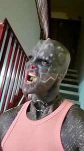 2.9M views · 61K reactions | បុរសម្នាក់នេះបានកែប្រែរាងកាយគាត់ក្លាយទៅជាអេលានពិតជាឡូយមែនទែន | FTT Review | Facebook