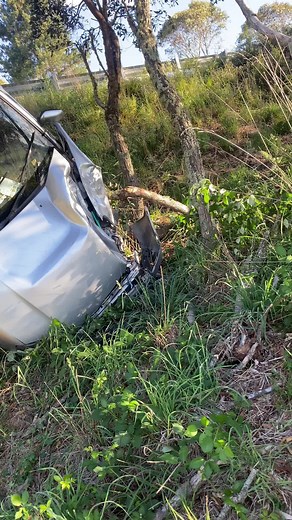 Gotta love nsw drivers coming on your side of the road #crashed #wrappedaroundatree #subie #trending #fyp #inatree #sad #byebye #nomoresubie #christmas