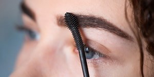 Expert top tips for tinting your eyebrows at home