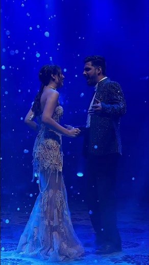 Unrehearsed First Dance | Pallavi & Dipesh | Candid Wedding Moments