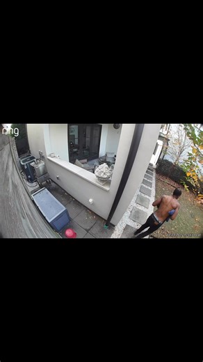 Smile for the camera. Christmas Grinch busted. Desmond Chappell,38, is charged w/ mail theft and trespass for taking a package days before Christmas from home on Marshall, in Montrose. He is known be familiar w/ Montrose. If he’s taken from you, call 713 755-5200. #hounews Grizzy's Hood News KPRC2 / Click2Houston KHOU 11 News FOX 26 Houston Telemundo Houston Univision 45 Houston CW39 ABC13 Houston | Office of Constable Alan Rosen, Harris County Constable Precinct 1